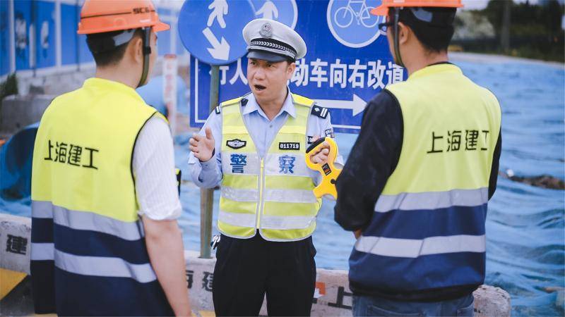 非机动车、行人“路难行”？警方推出交通隐患排查APP，在线报修快速优化