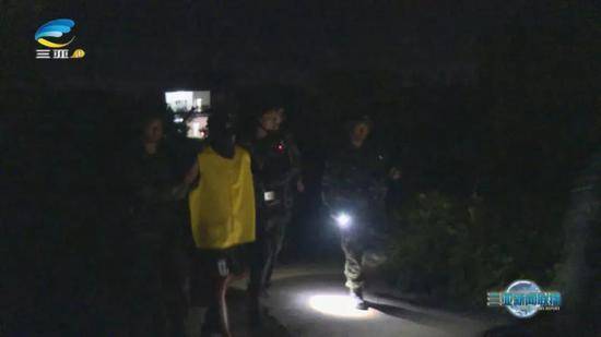 三亚出动数百名警力连夜打掉海棠区2个涉恶团伙