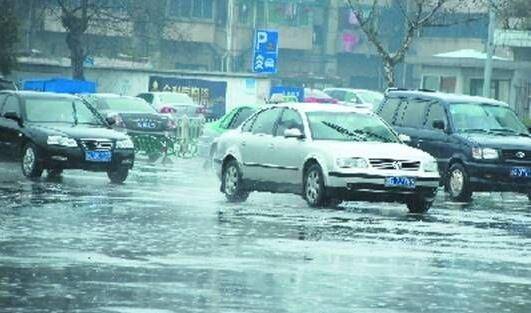 大半个中国都下雨，这些地方却迎来持续高温