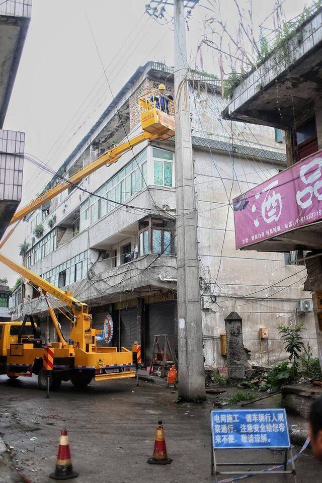 震后长宁的36小时  多图直击