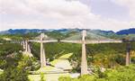 国内第一高跨铁路桥阿蓬江大桥合龙