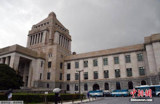 安倍放弃众参两院同日选举 明确表示没想解散众院