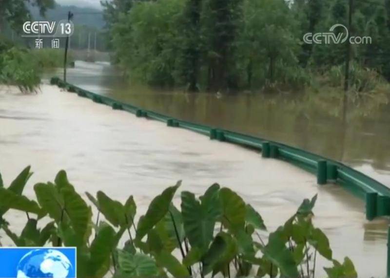 江西强降雨致山体滑坡城区积水 多地供电线路受损