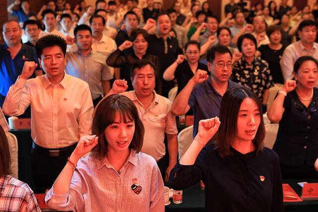 大栅栏街道启动北京坊商圈党建服务中心