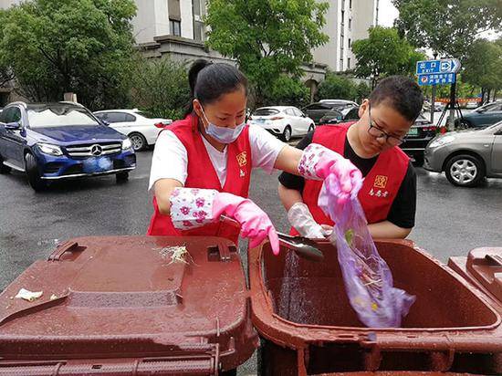 图自澎湃新闻