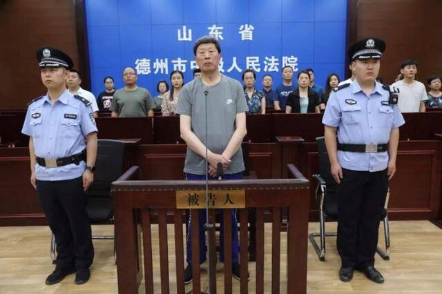 受贿超七百万 山东人大常委会原委员张建华获刑13年半