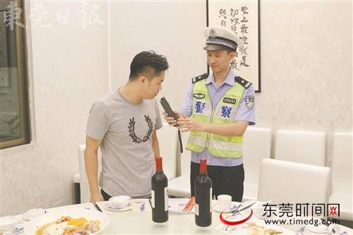 长安交警开展“我为司机提个醒”系列主题活动