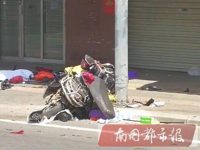 连撞4车致1死1伤 海南一司机肇事后追打交警