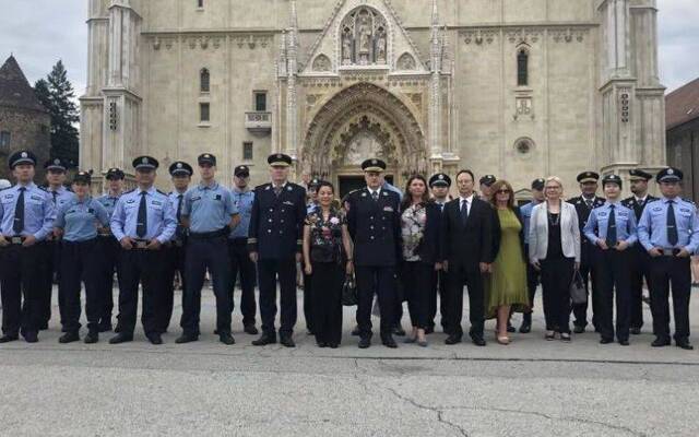 中克警务联合巡逻启动仪式在克罗地亚首都举行