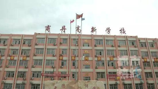 骂学生老师被撤教师资格 专家：辱骂易致孩子自卑