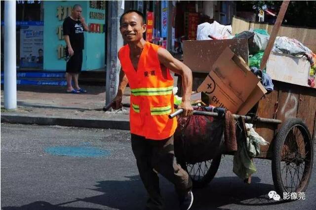 37℃！高温橙色预警下的东莞街拍