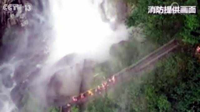 数百人遇险4人不幸遇难 江西宜春强降雨导致游客屡被困