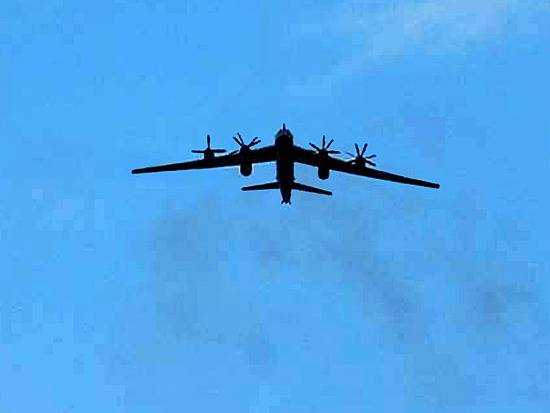 TU-95轰炸机（视觉中国资料图）