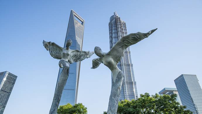 重大利好！浦东人大获得赋权，可在区内暂时调整或停止部分地方法规