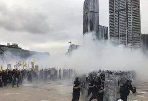 上万深圳公安集结进香港平乱？有可能吗