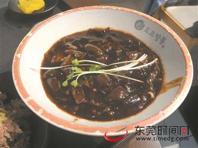 暑期美食线路推荐：冷面 泡面 手擀面 去韩国尝花样面食