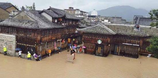 浙江临海或现超历史大洪水 当地养老院有人员被困