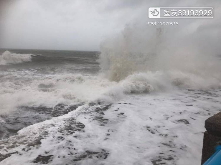 超强台风“利奇马”登陆山东多地强风暴雨组图