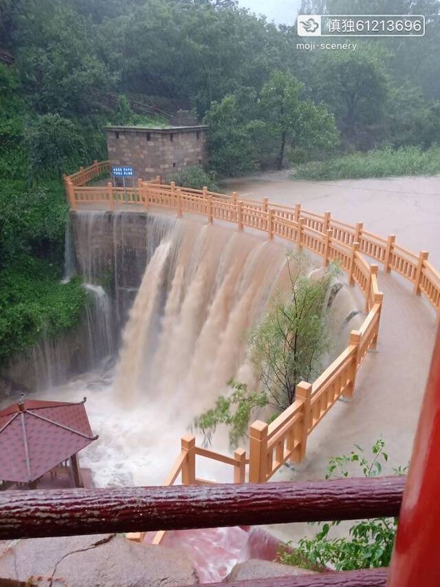 超强台风“利奇马”登陆山东多地强风暴雨组图