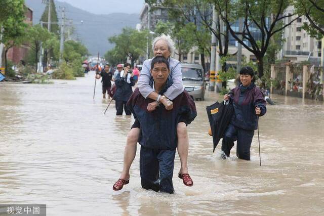 “利奇马”即将二次登陆 台风48小时全记录