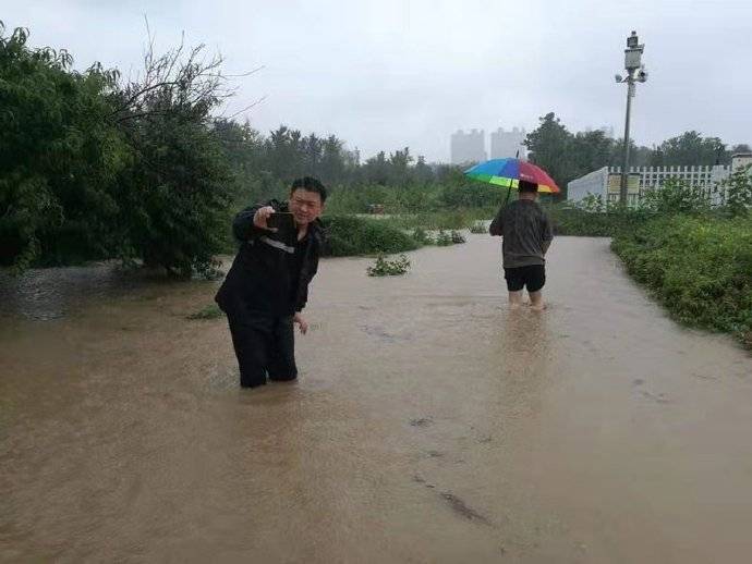 山东寿光创单日降水极值纪录 气象观测站被淹