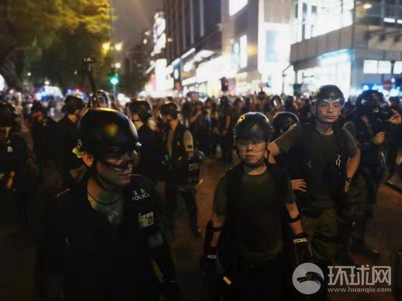 被疑不欢迎警察上厕所 香港商场母公司深夜表态