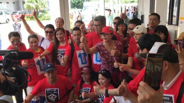 记者付国豪被打后 香港机场获得一项禁止令