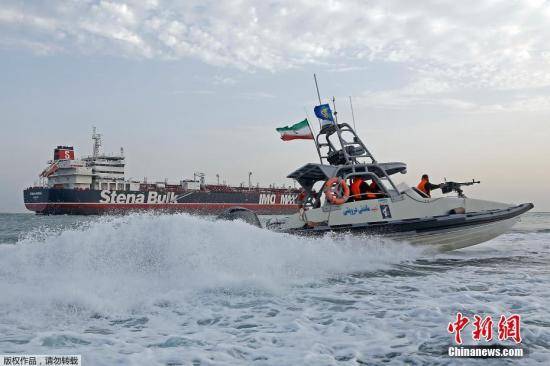 美国阻挠失败 英属直布罗陀释放扣押的伊朗油轮