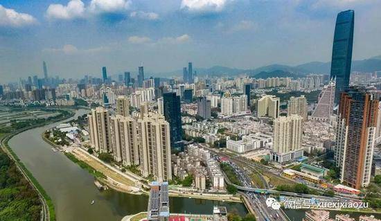 习近平：深圳的发展是一个奇迹
