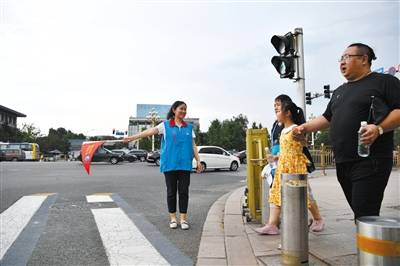 认领路口两年 市城管委志愿队伍增至130余人