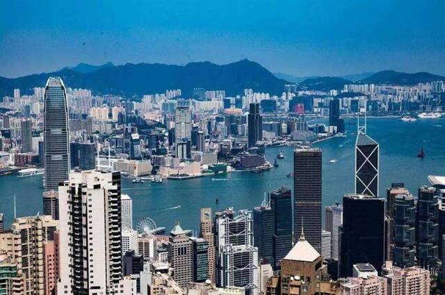 侠客岛：中国只享有“名誉主权” 谁主香港？