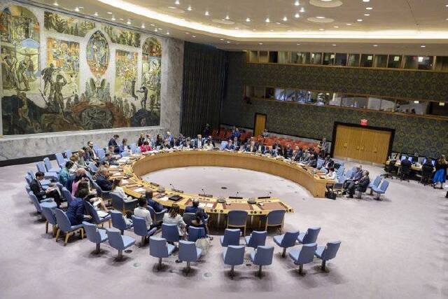 应中俄要求，联合国安理会就美试射中程导弹举行会议