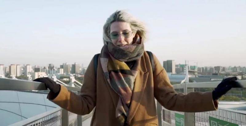 英国美女拍了一条如散文诗般的视频：感谢你 中国