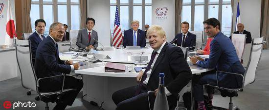 G7峰会，特朗普同约翰逊恰好面对面（图源：东方IC）