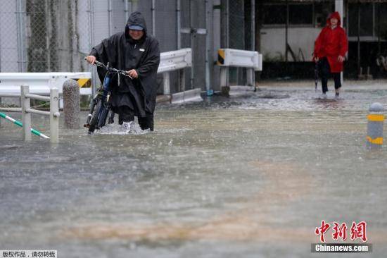 数十年一遇！日本九州暴雨致3人死 逾90万人疏散