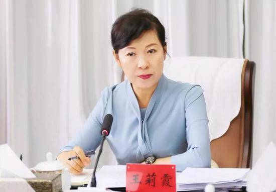 全国唯一 这名女性中候补主政省会(图)