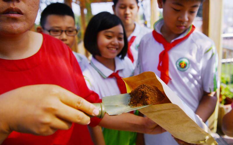 开学第一课，东城区近百所学校学习垃圾分类