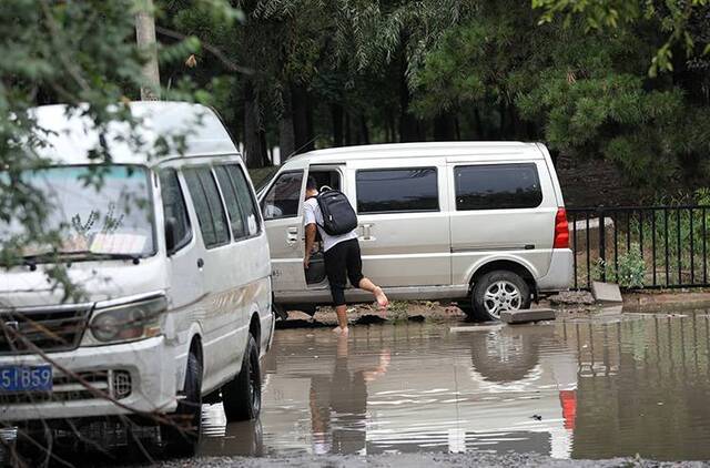 降雨降温添衣保暖未来三天北京最低气温不足20℃