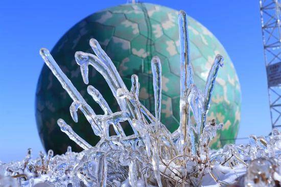 冰雪雷达站鲍振生供图