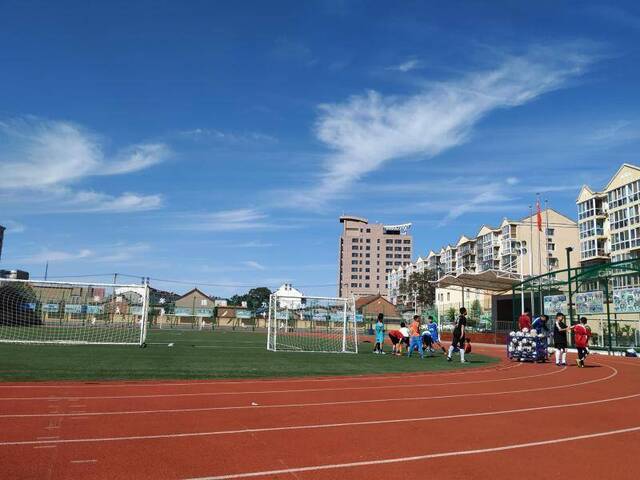 密云16所中小学校体育场馆9月15日起免费对社会开放