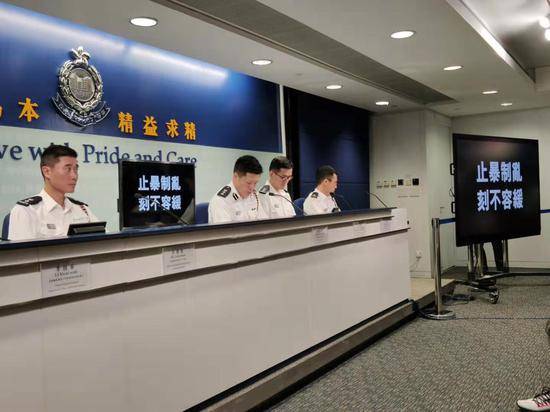 港警记者会谴责暴徒“疯狂”:13日至15日拘捕89人