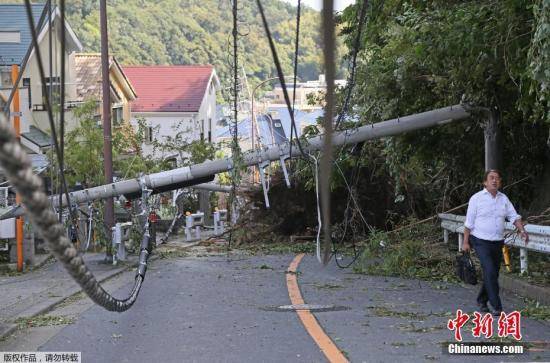 日本千叶县因台风大面积停电 约16万家庭仍受影响