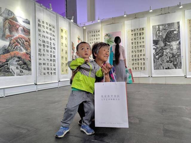 平谷举办庆祝新中国成立70周年书画精品展