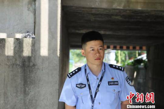 救人民警许正平。海宁公安供图