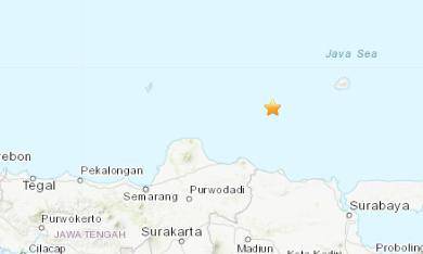 印尼爪哇岛附近发生6.2级地震震源深度611.8千米