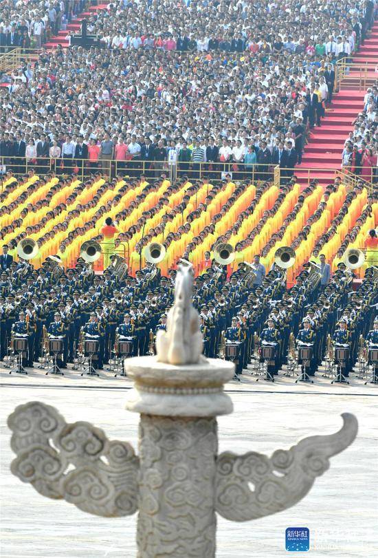 庆祝中华人民共和国成立70周年大会在京隆重举行(组图)