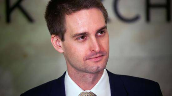 Snapchat CEO：AR智能眼镜大规模普及还需10年时间