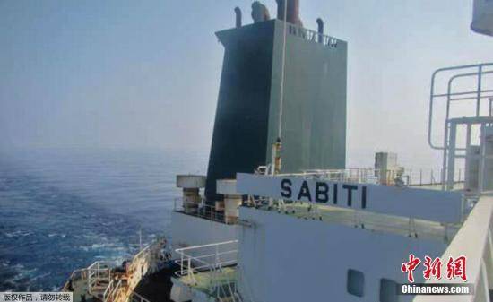 伊朗证实该国油轮在红海遇袭 表示正在展开调查