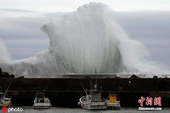 强台风“海贝思”将袭日 当局：威力60年来罕见