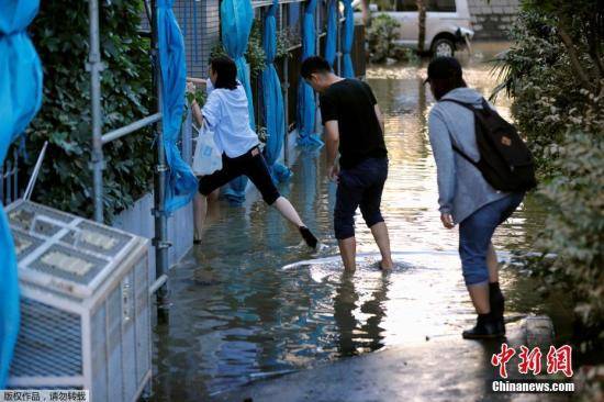 台风“海贝思”侵袭日本已致19人死亡16人失踪